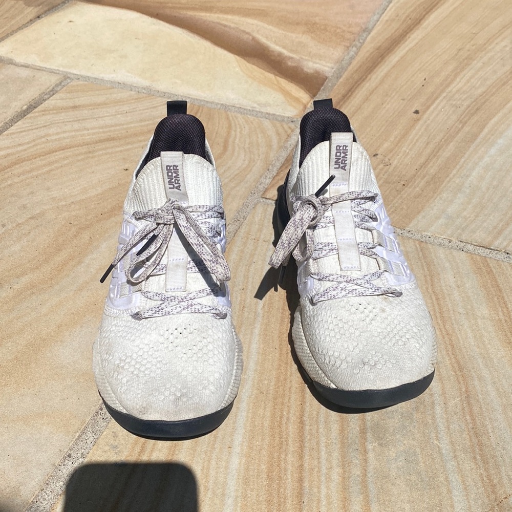 Gently used under Armour “ the Rock” sneakers
